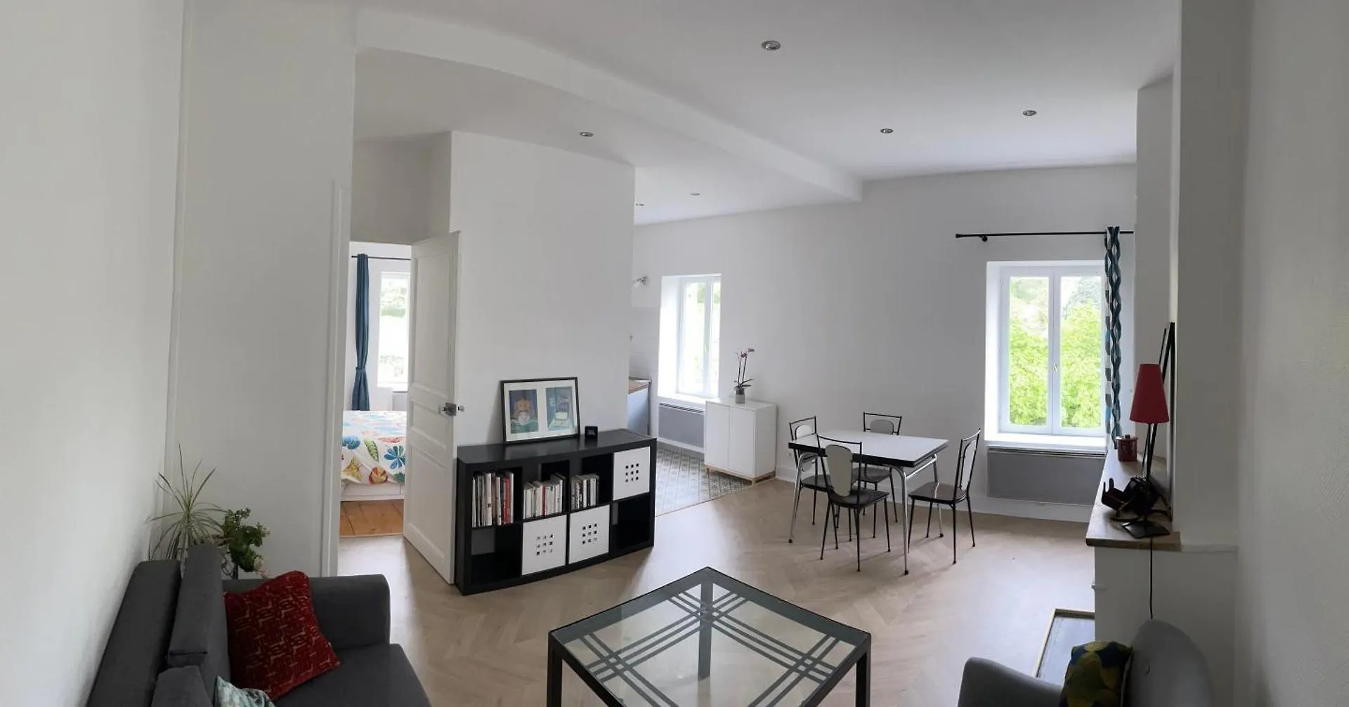 Appartement Collonges Bord De Saone 0*, コローニュ・オー・モン・ドール フランス